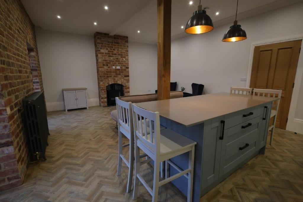 Red Lion Apartments Spalding Esterno foto