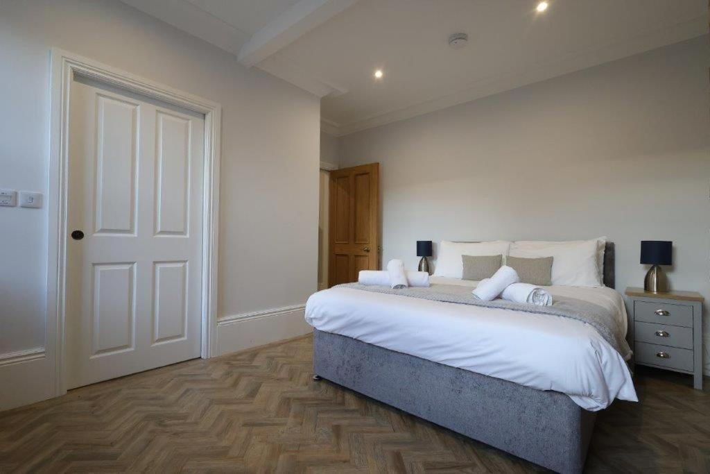 Red Lion Apartments Spalding Esterno foto