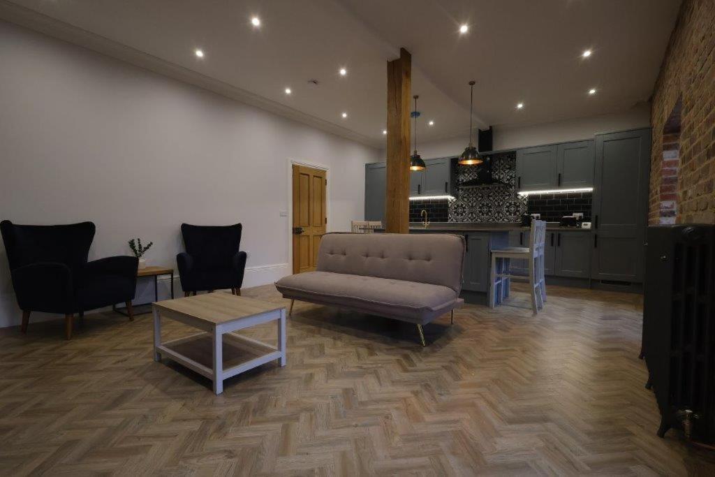 Red Lion Apartments Spalding Esterno foto